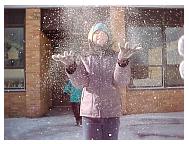 SnowToss.gif